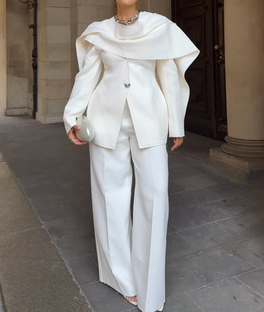 Elegant two-piece suit with shawl